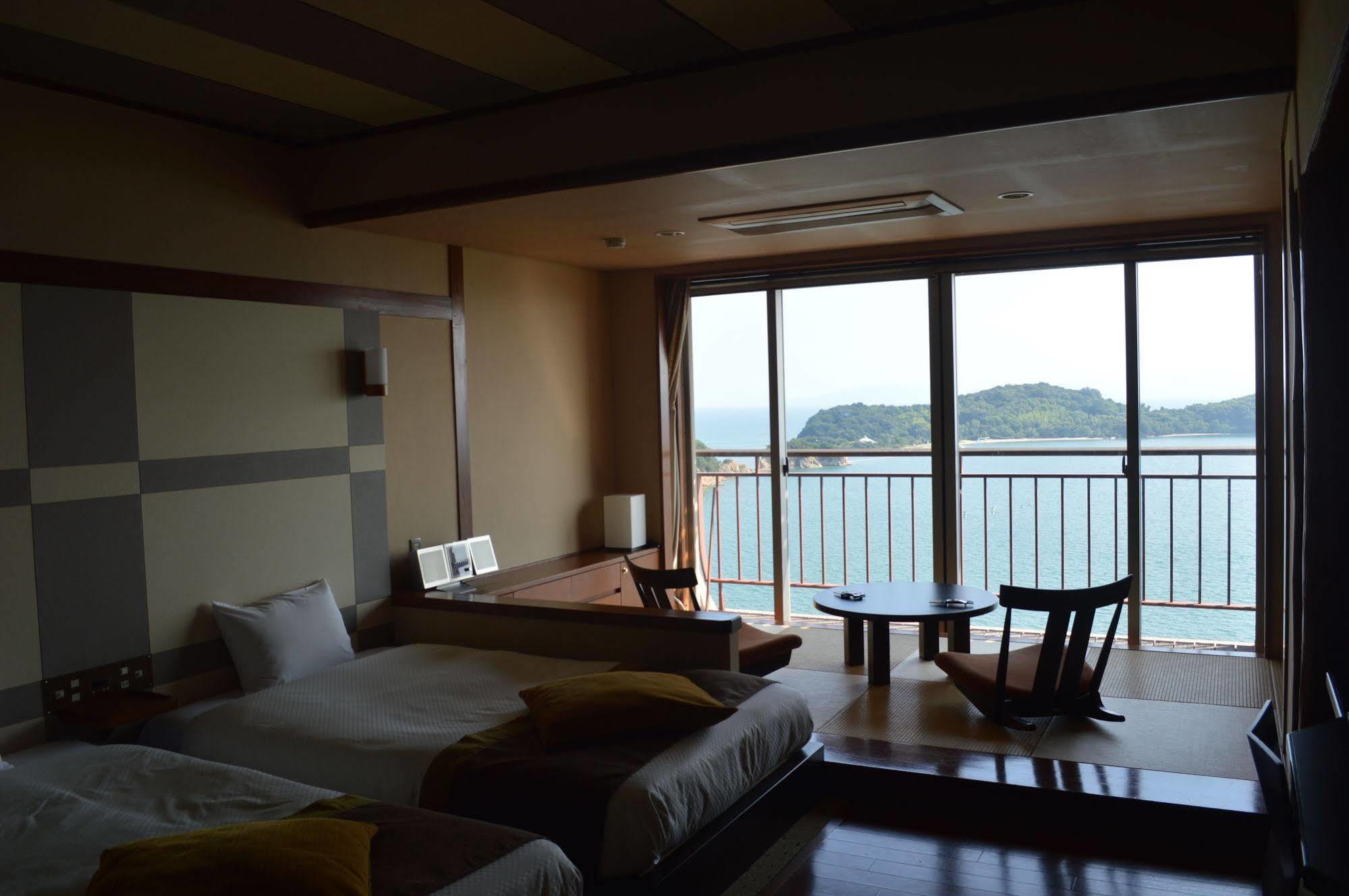 Tenku Hotel Kairo Tonosho  Екстериор снимка