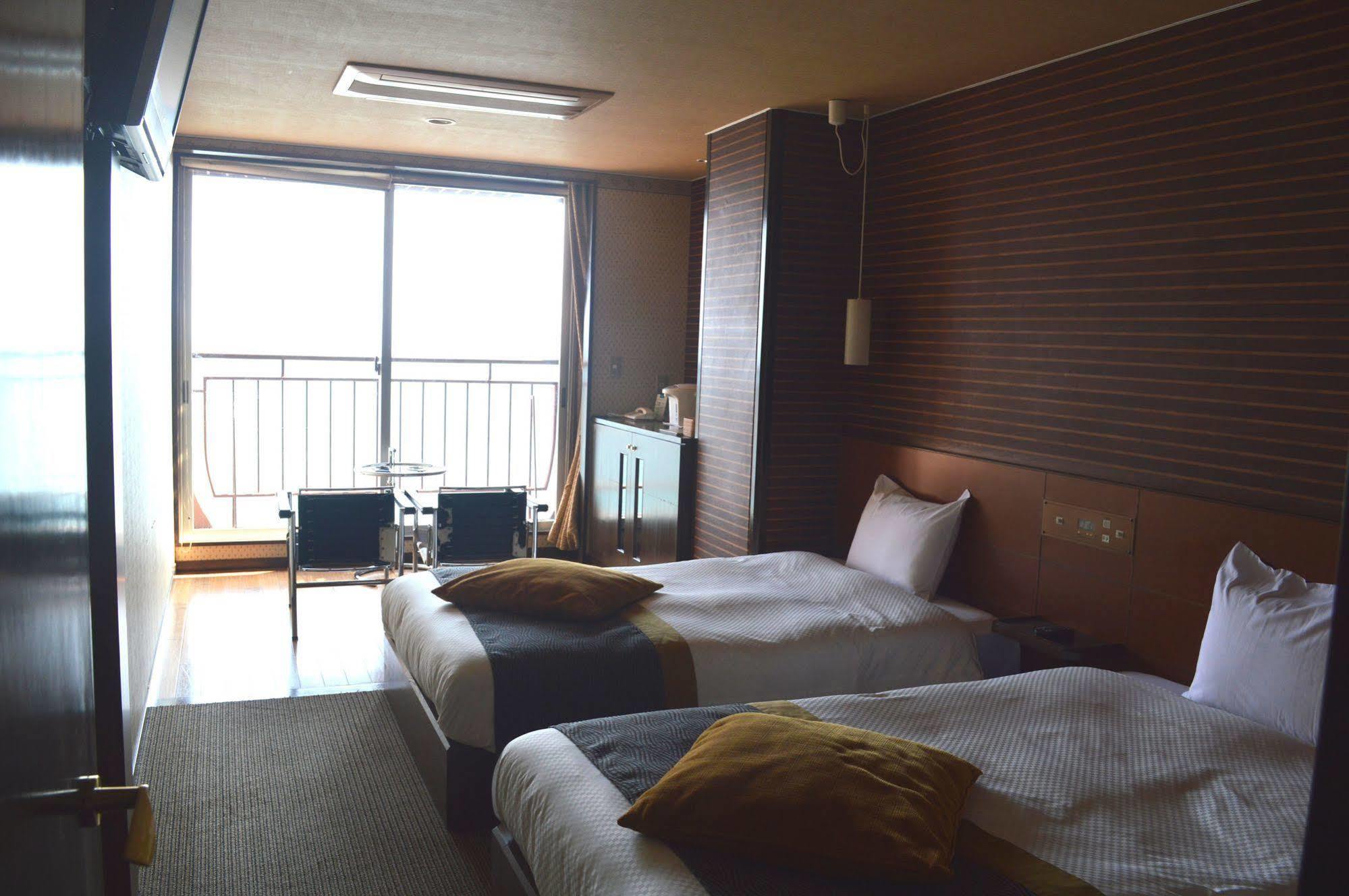 Tenku Hotel Kairo Tonosho  Екстериор снимка